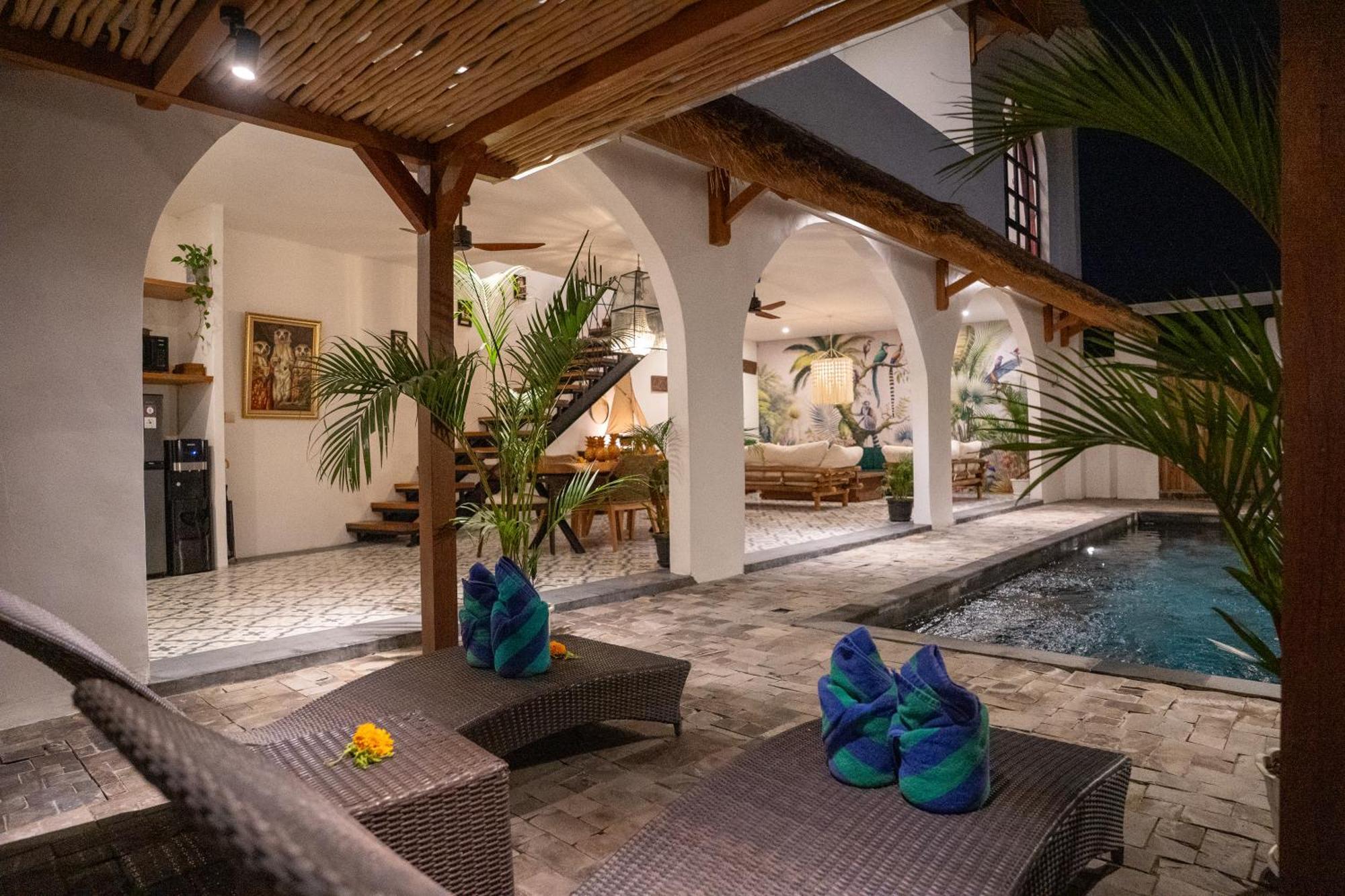 Rhapsody Villa *
